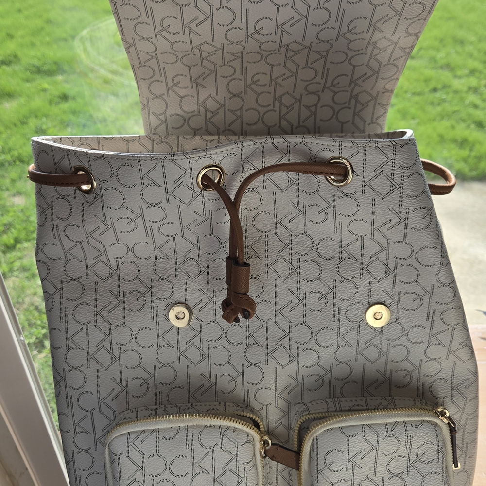 Calvin Klein Hudson Cargo Signature BackPack NWOT - Picture 9 of 9